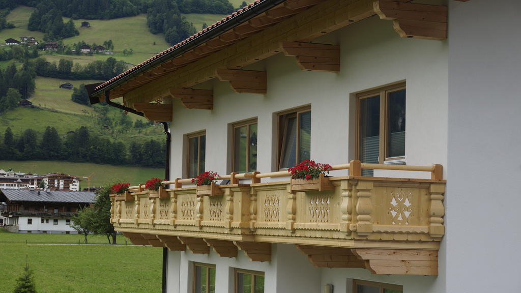 Appartement Sonnenschein Рамзау-ім-Ціллерталь Екстер'єр фото